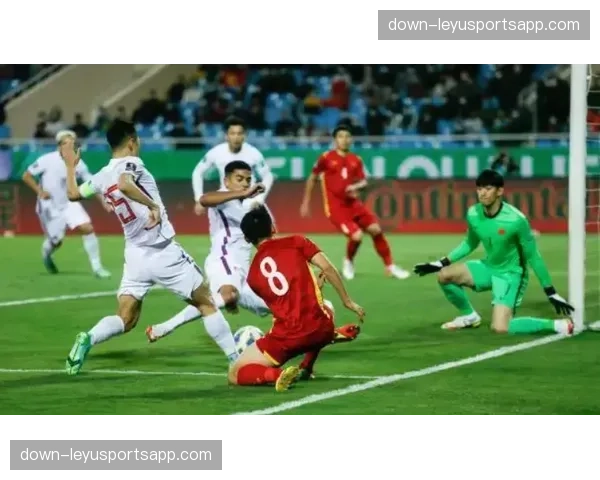 西汉姆联失去库杜斯后改打442 波特捏合阵容面临保级压力